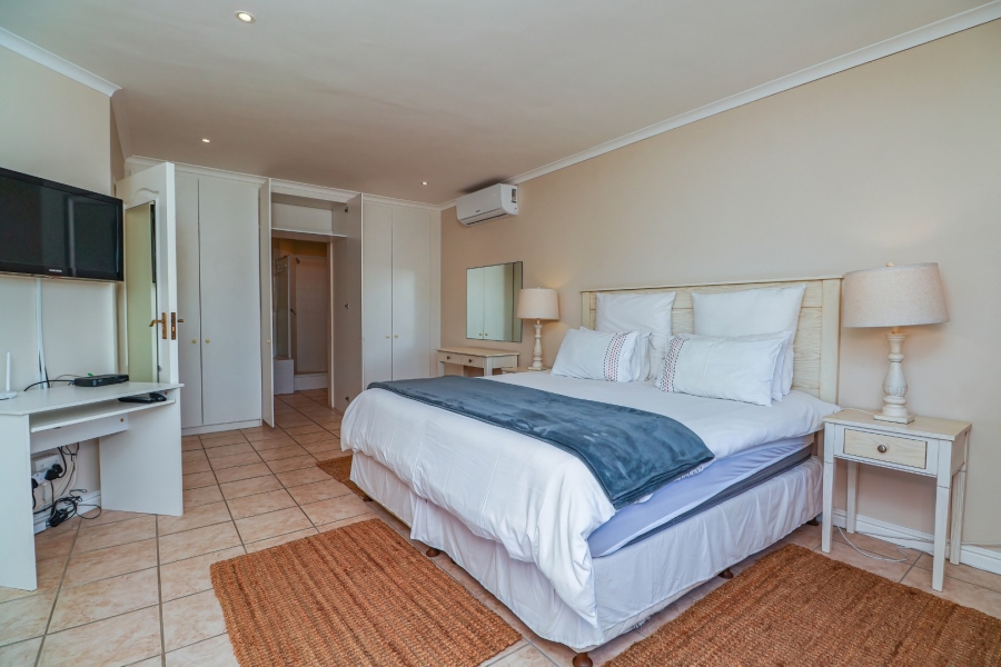 3 Bedroom Property for Sale in River Club Western Cape